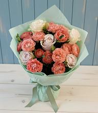 Букет цветов из:  Розы в Столбище