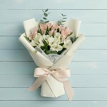 Букет цветов из:  Альстромерии в Столбище