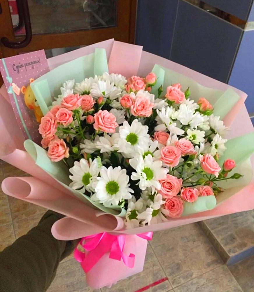 Букет цветов из: Розы и Хризантемы в Столбище