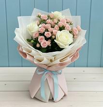 Букет цветов из:  Розы в Столбище