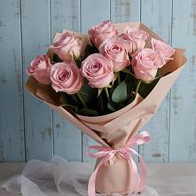 Букет цветов из:  Розы в Столбище