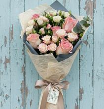 Букет цветов из:  Розы в Столбище