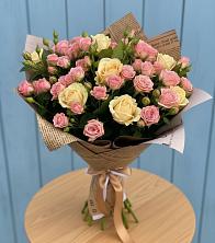 Букет цветов из:  Розы в Столбище