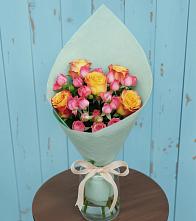 Букет цветов из:  Розы в Столбище