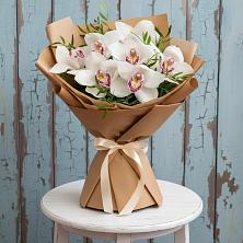 Букет цветов из:  Орхидеи и Розы в Столбище